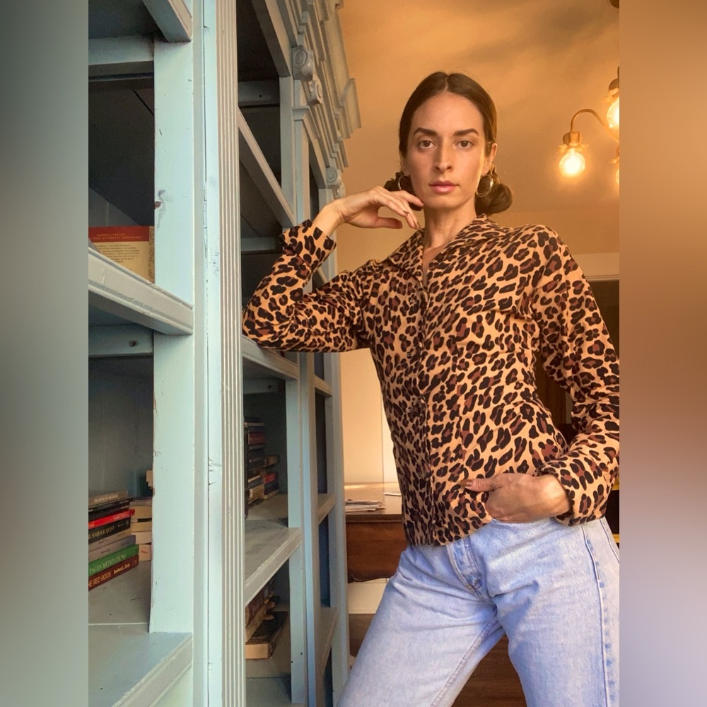 American Vintage NORMA KAMALI Cheetah Long Sleeve Blouse